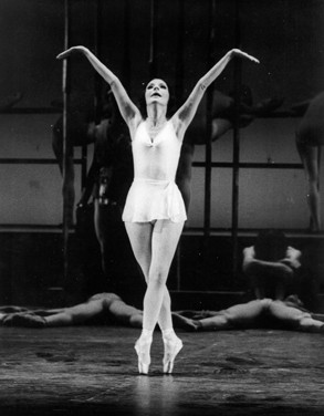 alicia-alonso-baila