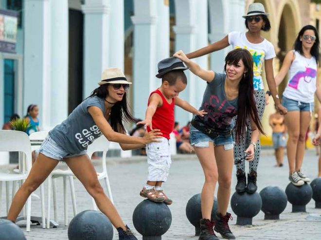 Hats Conquer Havana