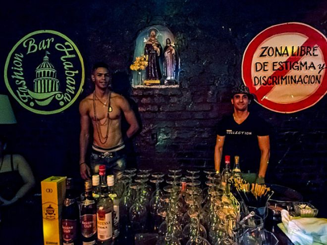 32 annonces d'hommes gays à rencontrer