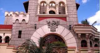 Casa Española