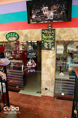 cafetria with a pizza place © Cuba Absolutely, 2014