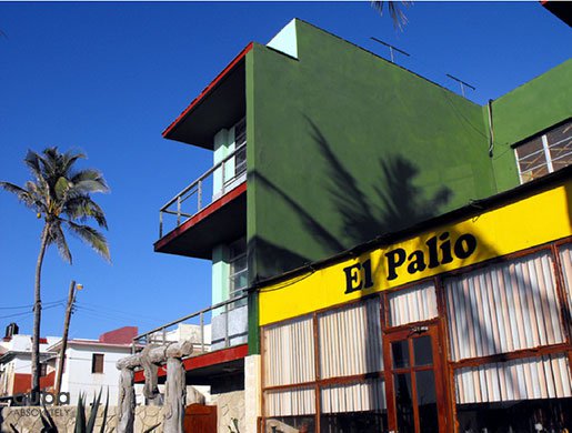 front of Palio restaurant in Miramar © Cuba Absolutely, 2014