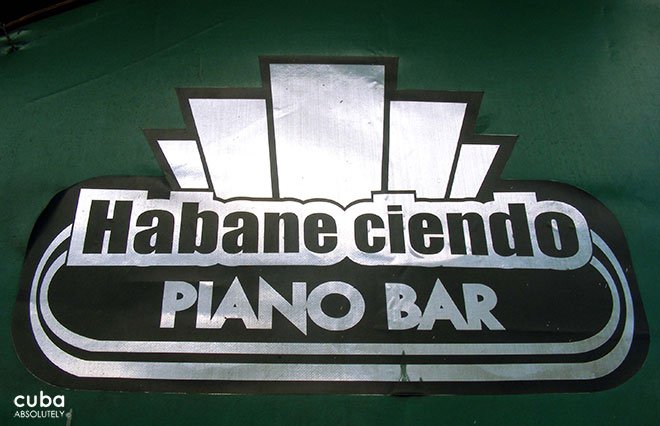 sign of Habaneciendo club in old havana© Cuba Absolutely, 2014