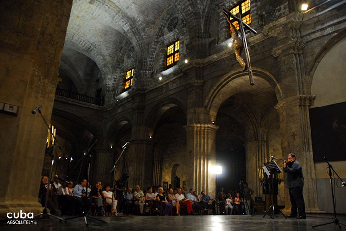 concert at San Francisco convent in old havana© Cuba Absolutely, 2014