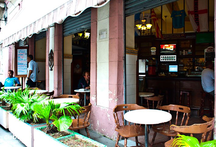 Castillo de Farnes restaurant in Old Havana© Cuba Absolutely, 2014