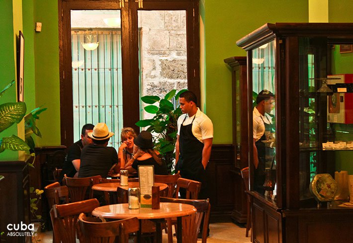 Chocolat museum in Old Havana © Cuba Absolutely, 2014