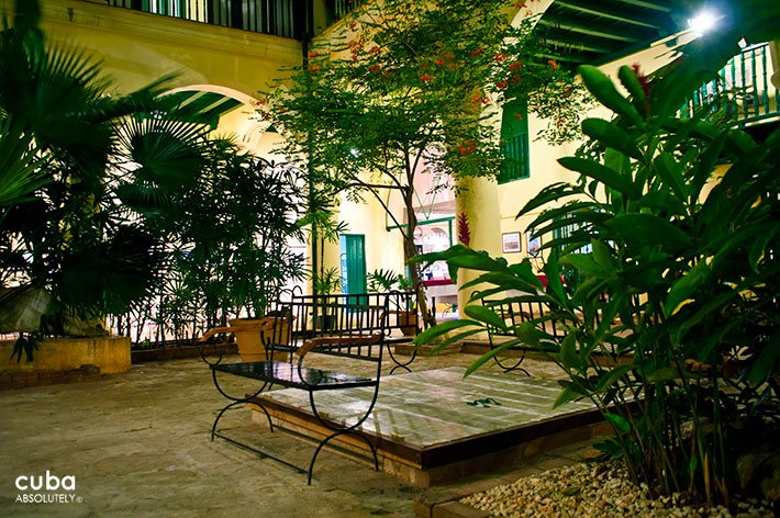 Conde de Villanueva hotel in Old Havana © Cuba Absolutely, 2014