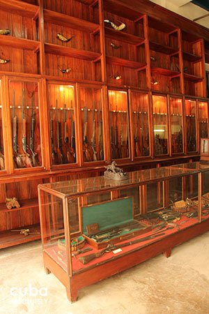 Guns museum in Old havana © Cuba Absolutely, 2014