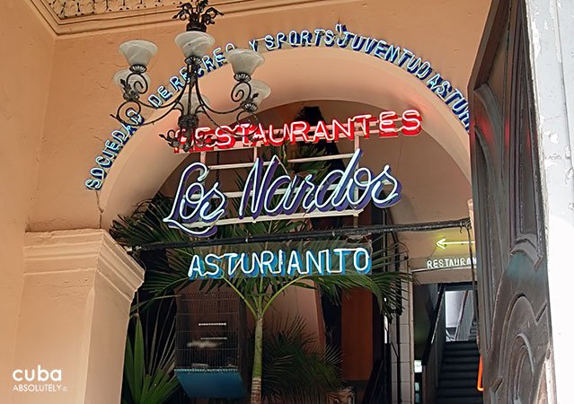 Los Nardos restaurant in Old Havana © Cuba Absolutely, 2014