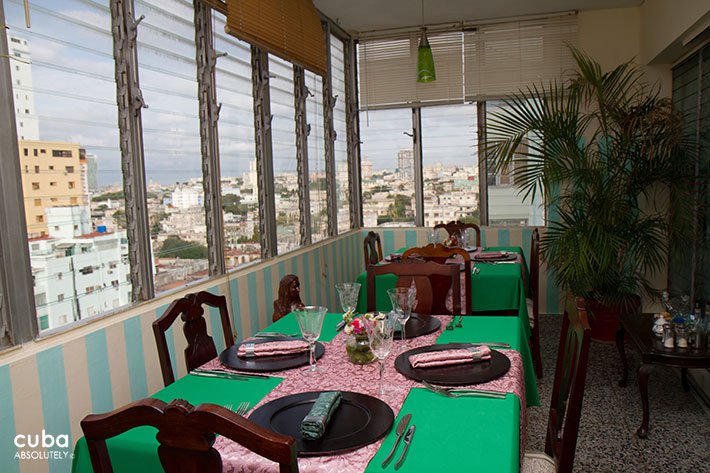 Porto habana restaurant in Vedado © Cuba Absolutely, 2014