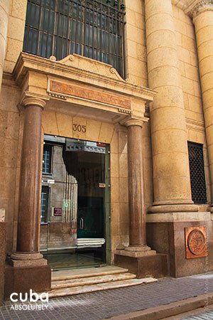 Numismatic museum © Cuba Absolutely, 2014
