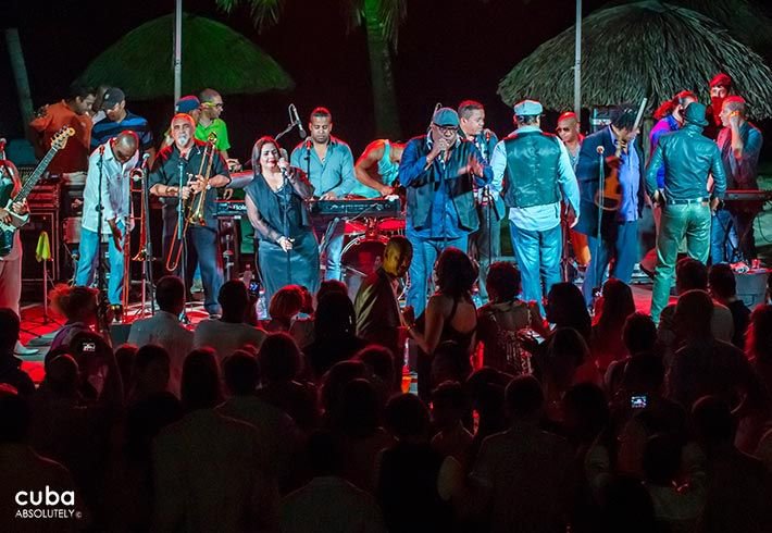 Night party at Club Havana in Jaimanitas © Cuba Absolutely, 2014 - 2020