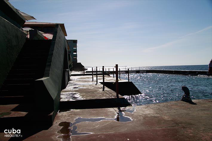 Dock at Copacabana hotel in Miramar © Cuba Absolutely, 2014 - 2020