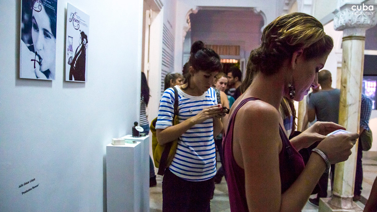 The Laboratorio Ibsen, a theatrical platform for social experimentation has joined Espacios Ibsen this year in the coordination of the event. The group won the 2012 International Ibsen Fellowship with their project Las herramientas de la sociedad (The Tools of Society). Havana, Cuba