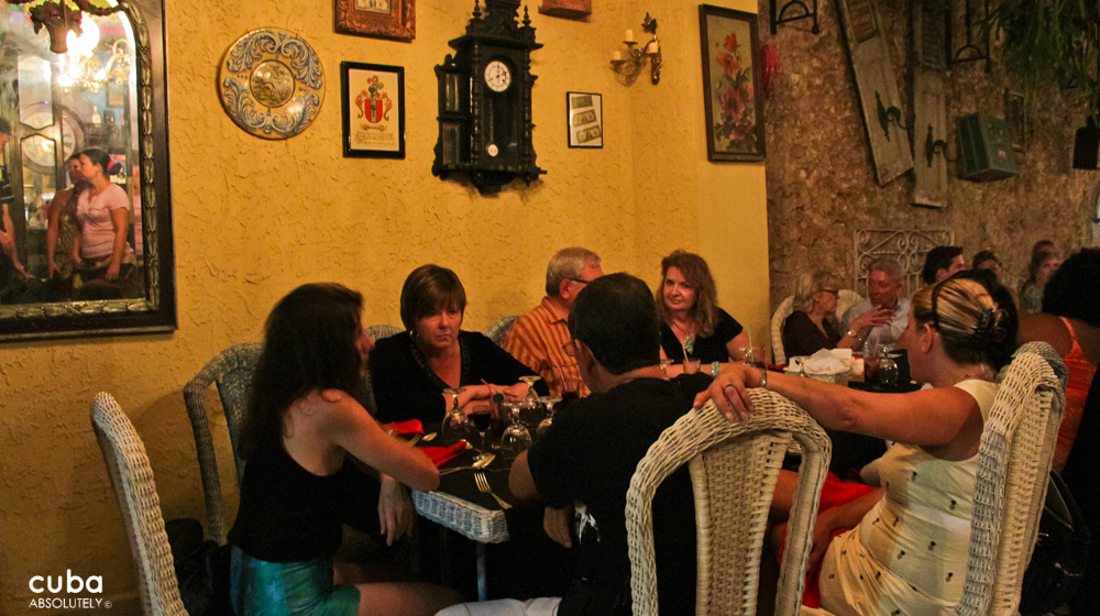 Restaurant (Paladar) La California in Centro Habana © Cuba Absolutely, 2014