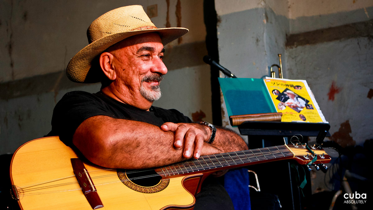 Guests include tres player Pancho Amat. Havana, Cuba