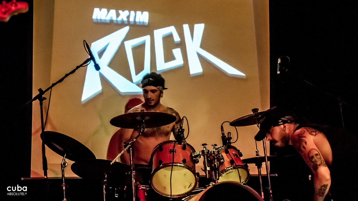 Back in May 2008, an unprecedented event in the history of rock in Cuba took place: the Salon Rosado de La Tropical was taken over by a dozen national metal bands to promote the launching of the compilation “Not Salsa, Just Brutal Music,” by the French label Brutal Beatdown Records.